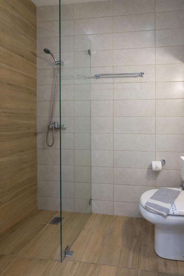 Classic One Bedroom Apartment B Афины Экстерьер фото