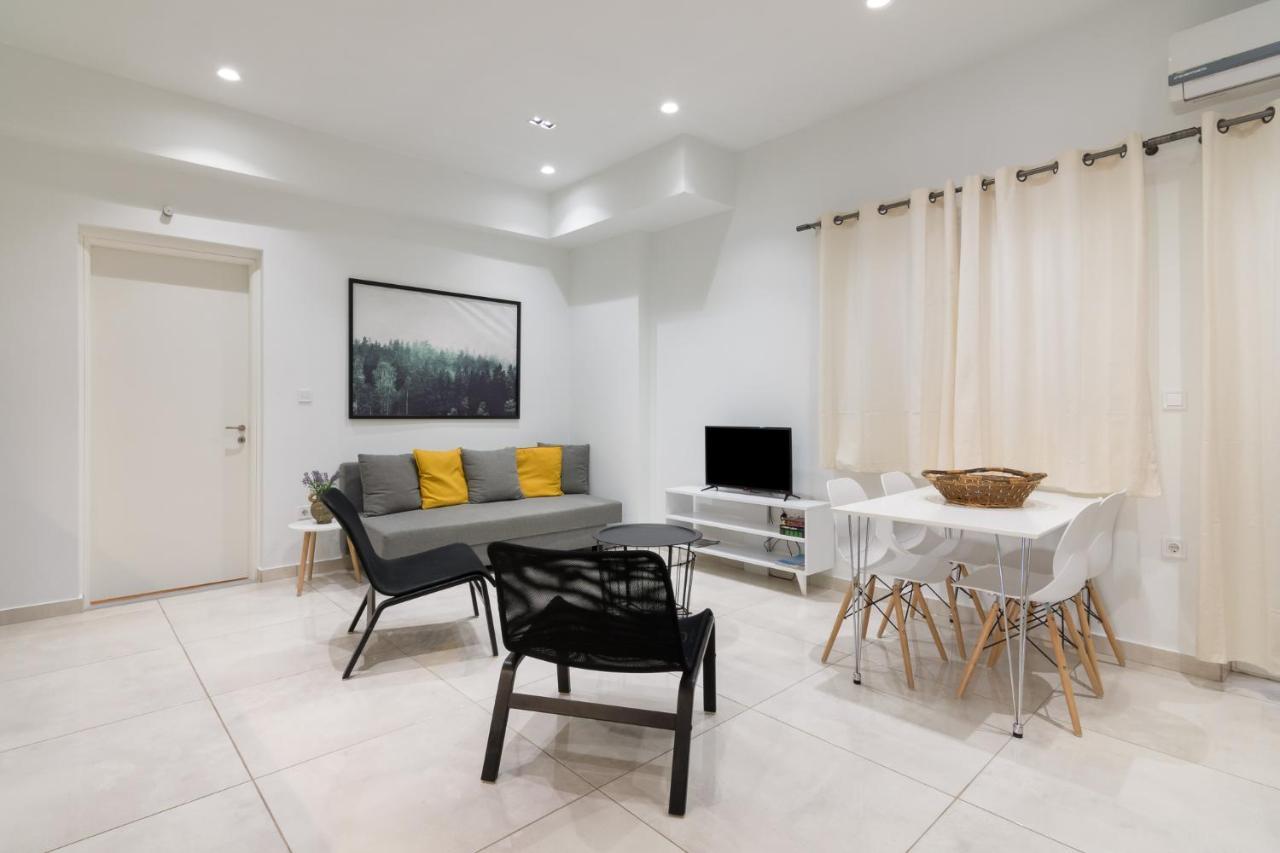 Classic One Bedroom Apartment B Афины Экстерьер фото