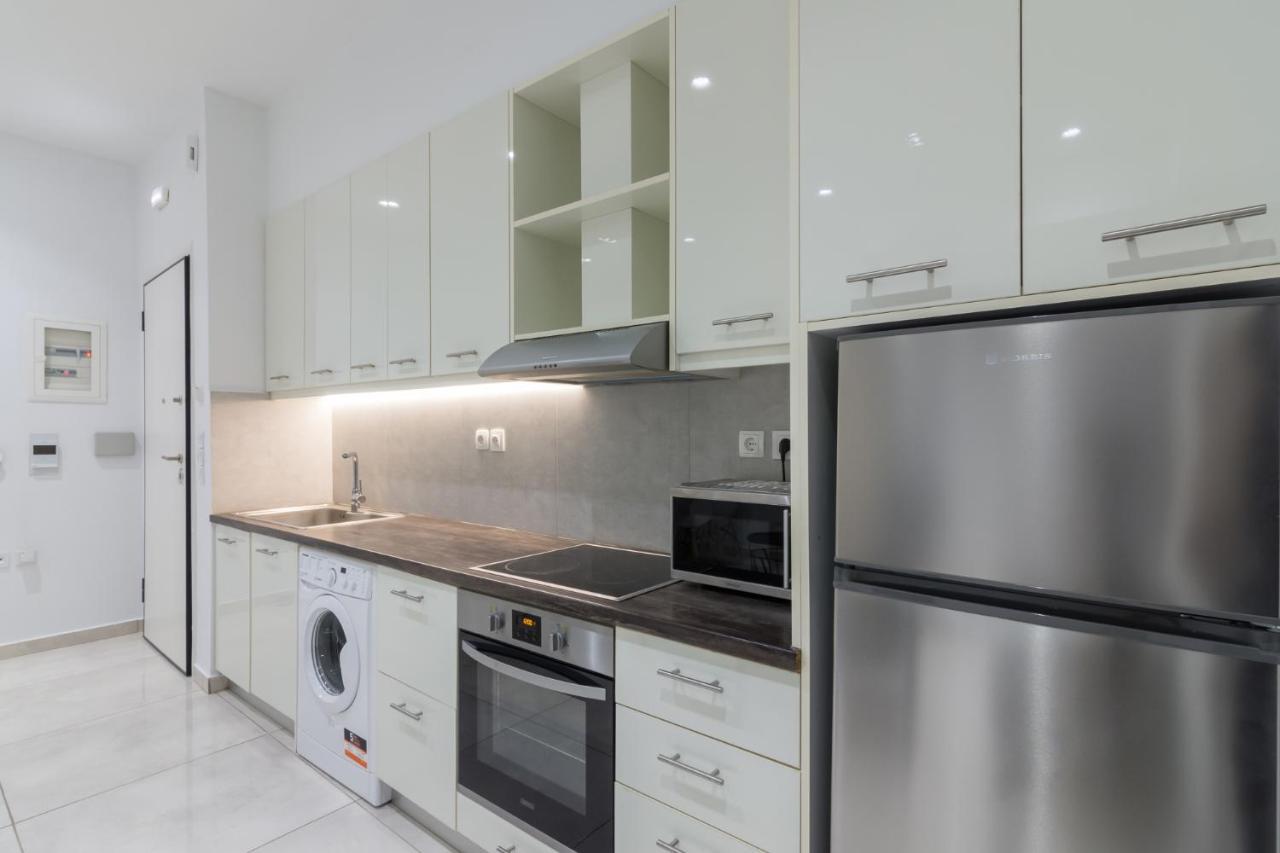 Classic One Bedroom Apartment B Афины Экстерьер фото